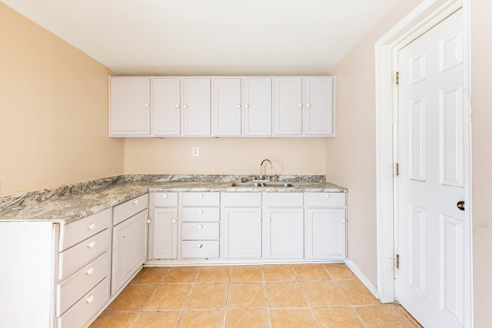 3022 S Homan Avenue, Chicago, IL 60623