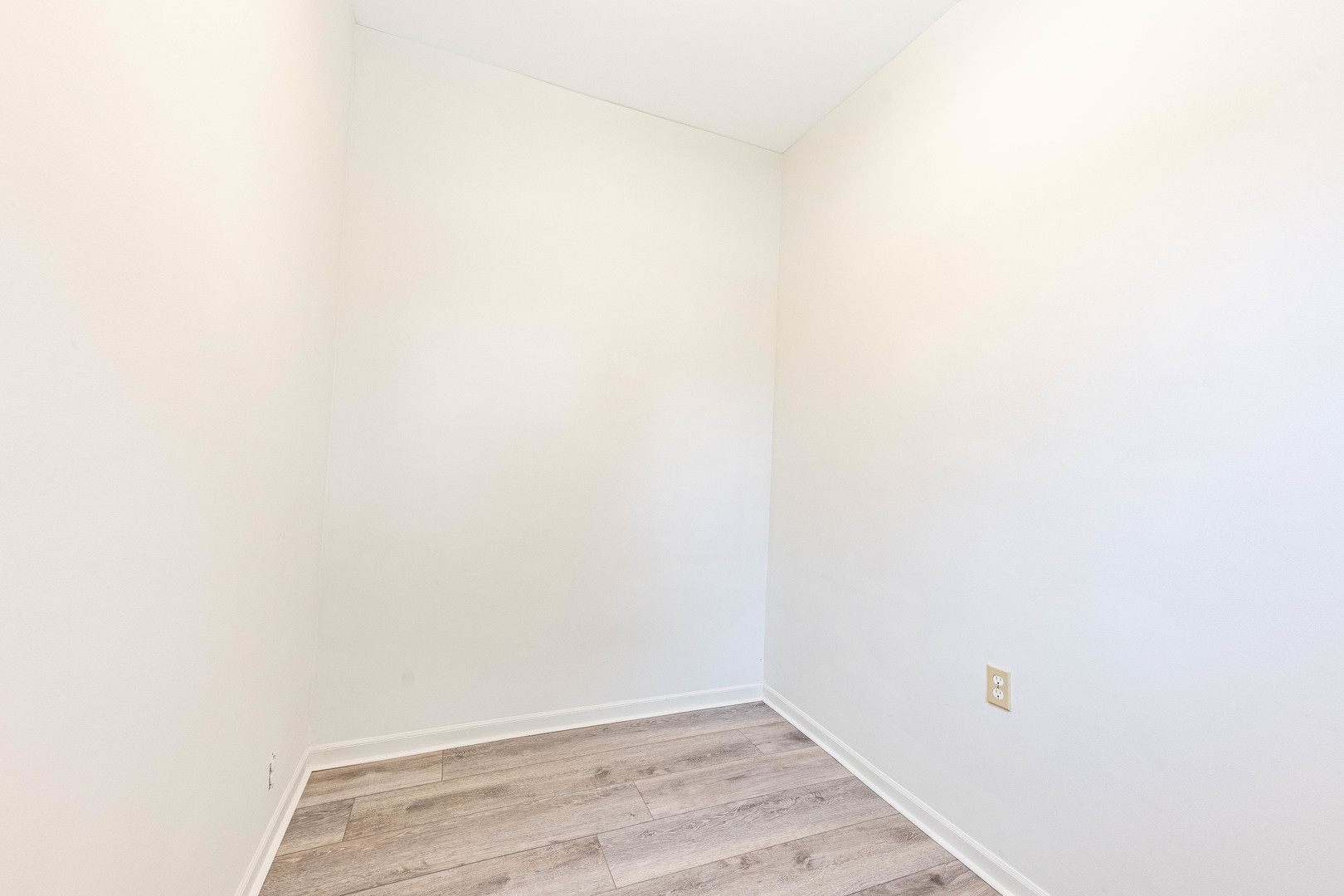 3022 S Homan Avenue, Chicago, IL 60623