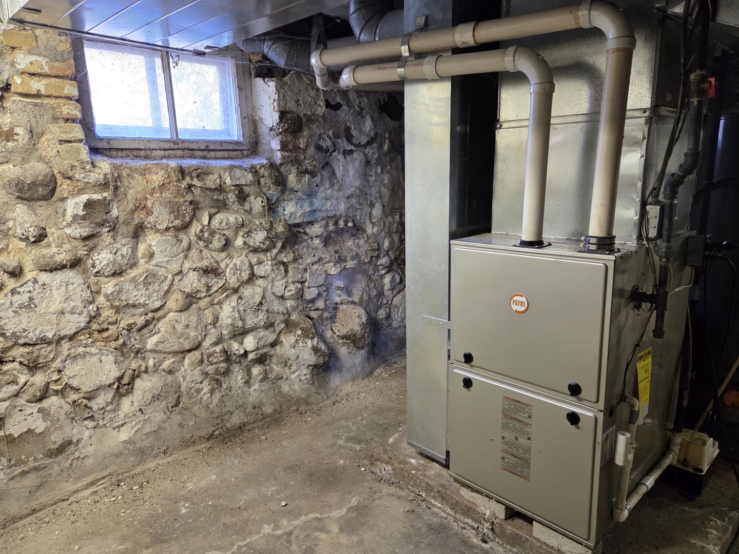 514 W Washington Street, Marengo, IL 60152