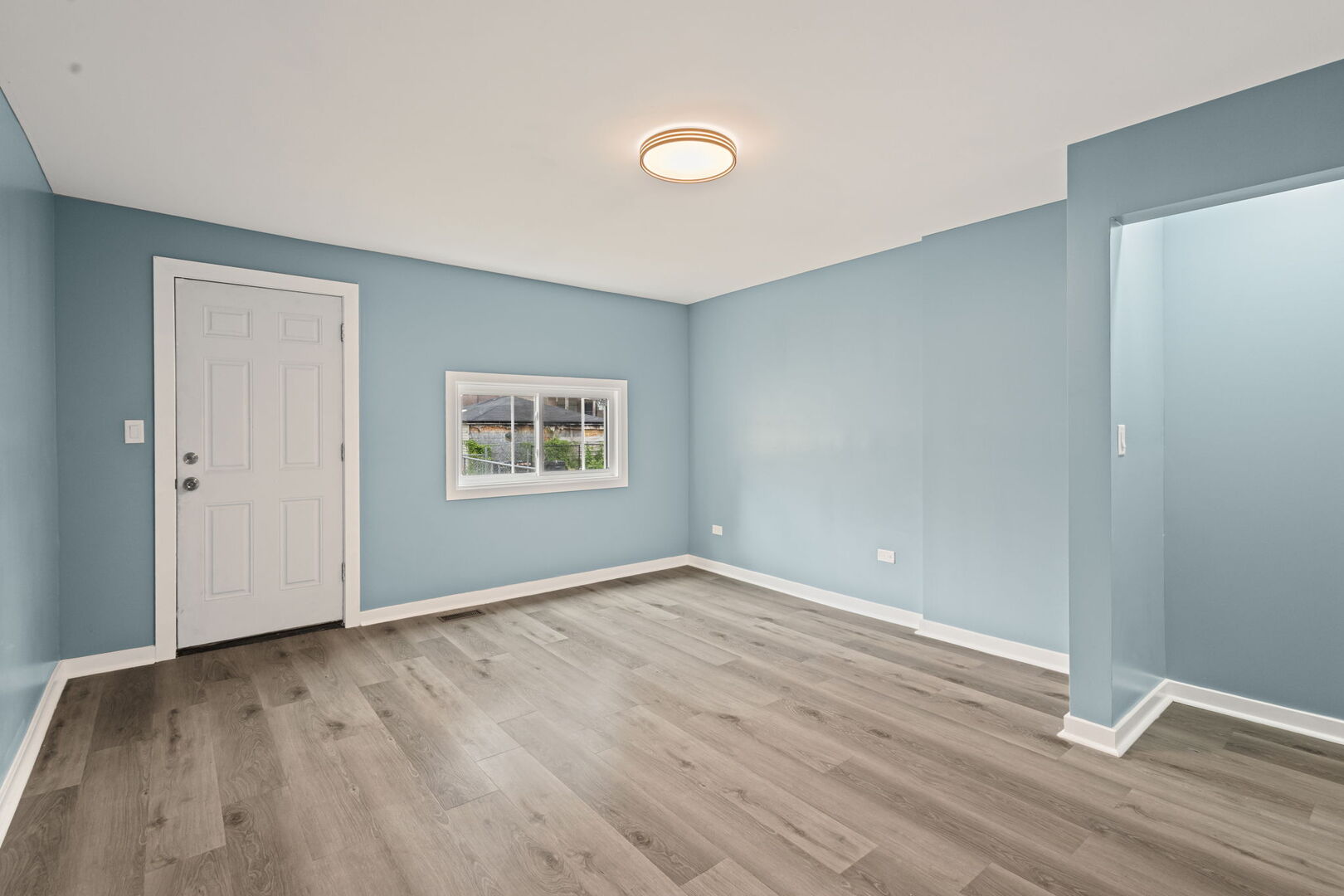 4025 W Adams Street, Chicago, IL 60624