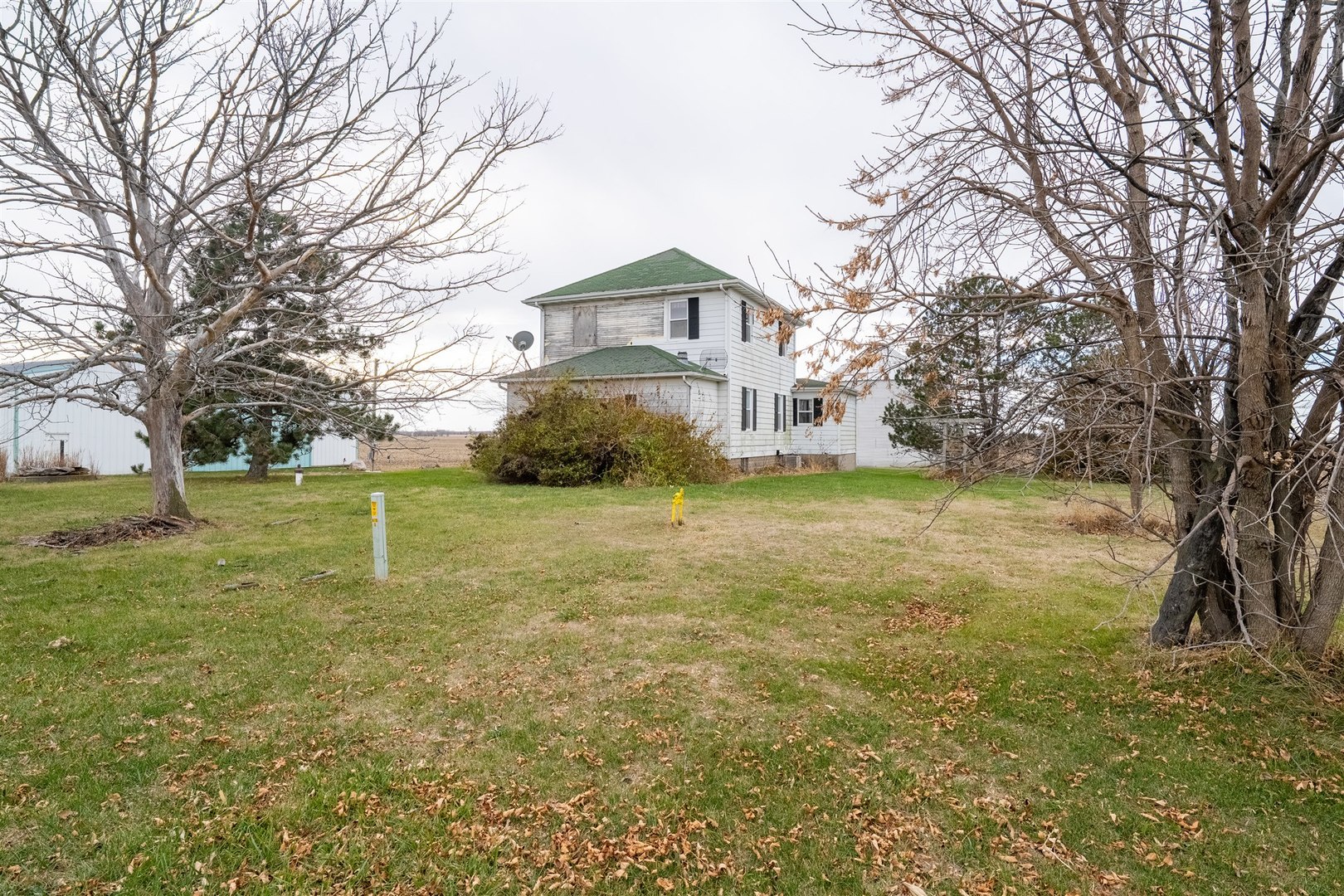 28234 N 1600 East Road, Gridley, IL 61744