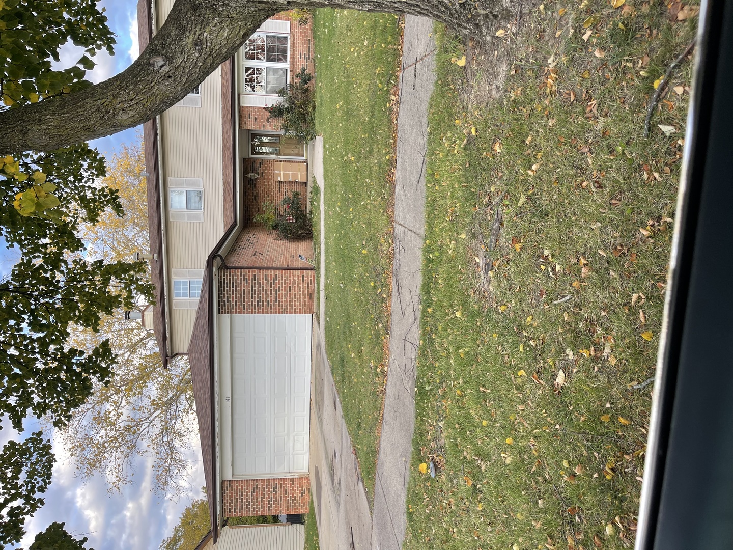 141 Timberlane Road, Matteson, IL 60443