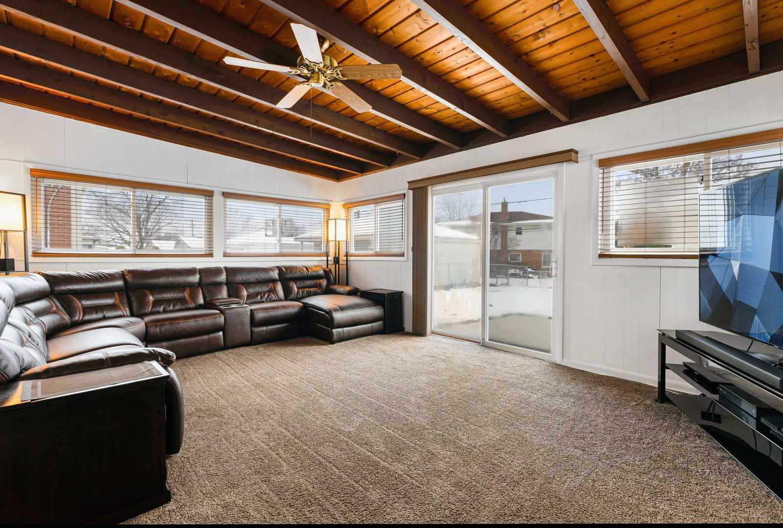 11129 Martindale Drive, Westchester, IL 60154