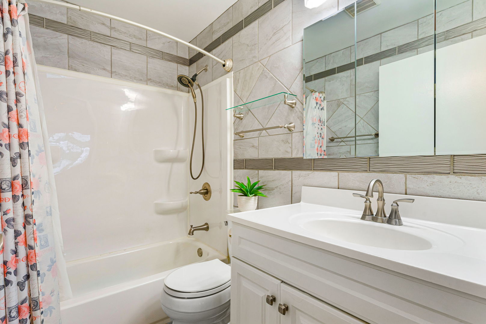 11129 Martindale Drive, Westchester, IL 60154