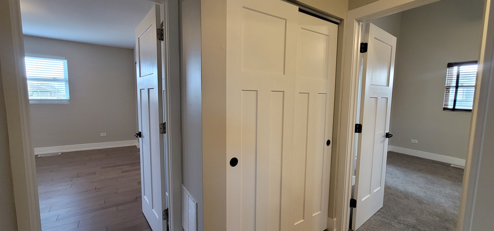 4023 1/2 N Grant Street, Westmont, IL 60559