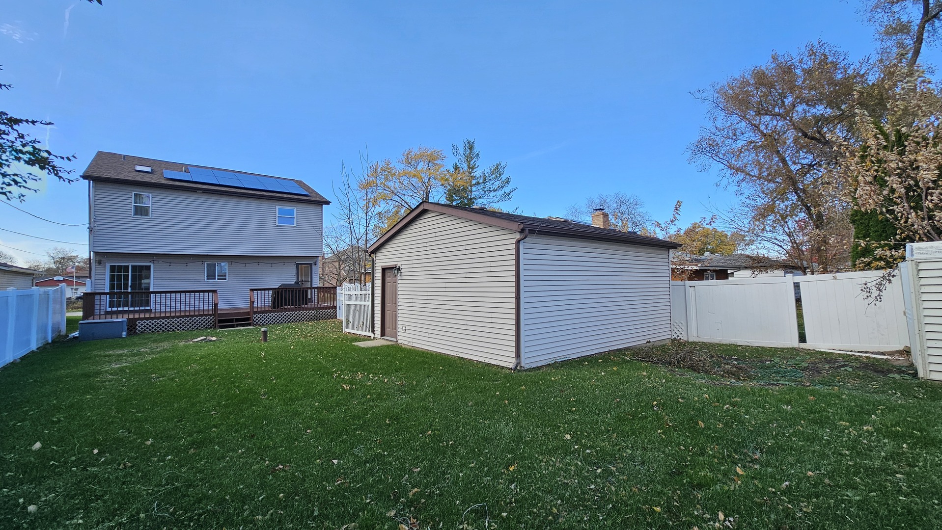 4023 1/2 N Grant Street, Westmont, IL 60559