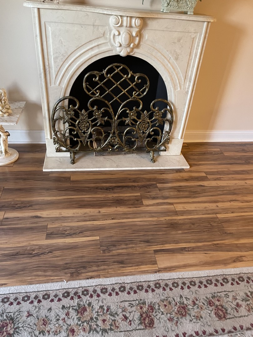 1210 N Foxdale Drive #109, Addison, IL 60101