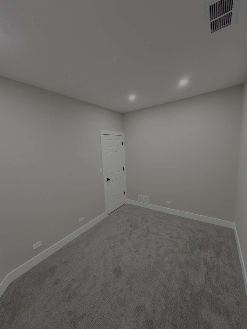 1506 N Bosworth Avenue, Chicago, IL 60642