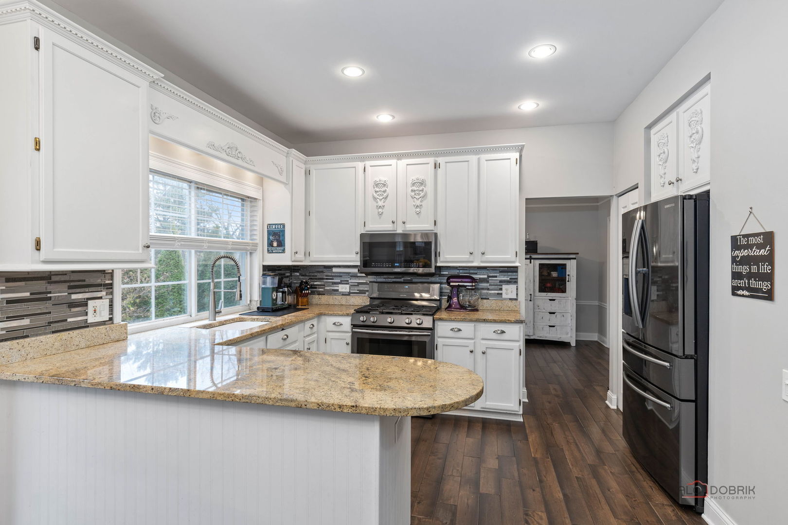 943 Chesapeake Boulevard, Grayslake, IL 60030