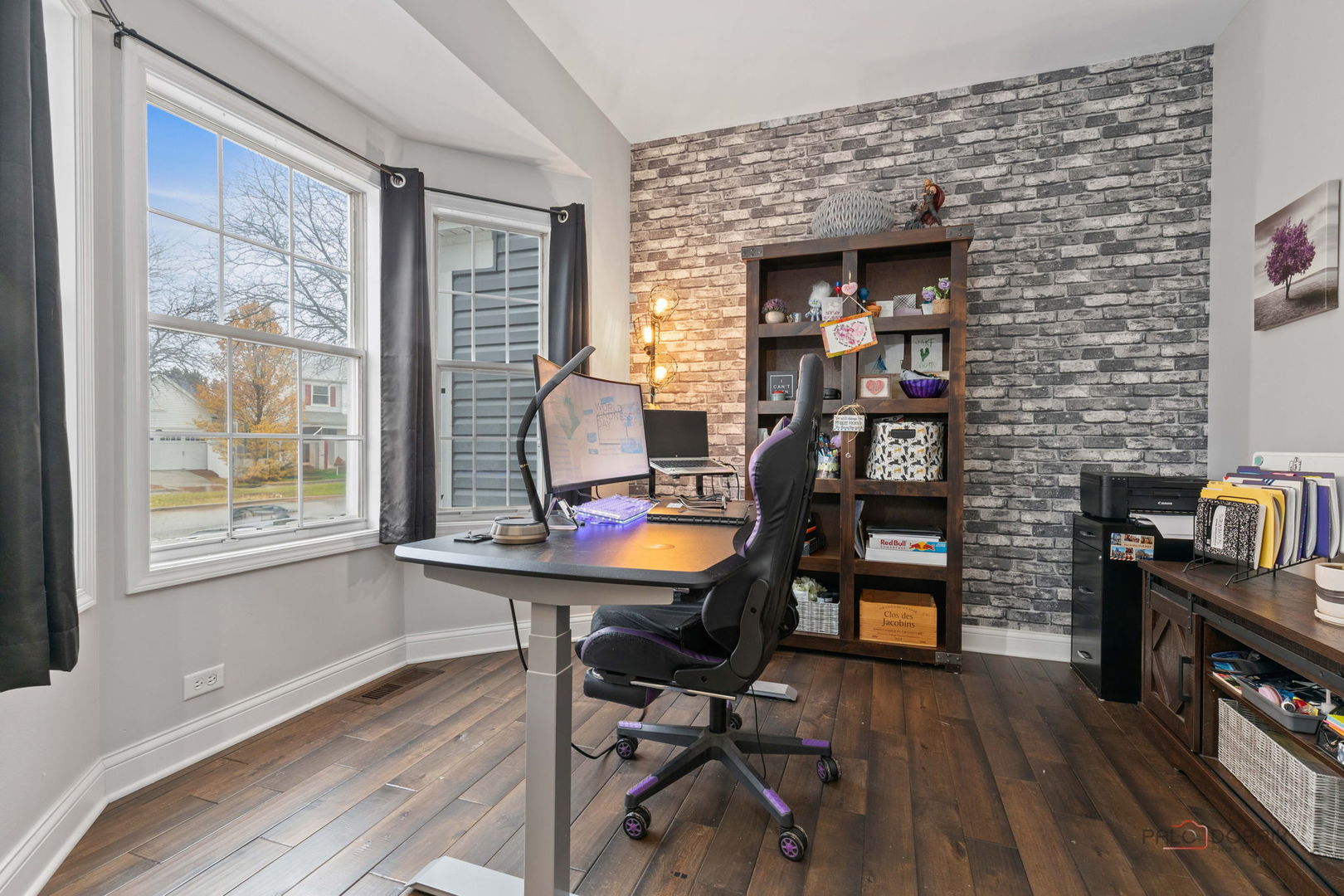 943 Chesapeake Boulevard, Grayslake, IL 60030