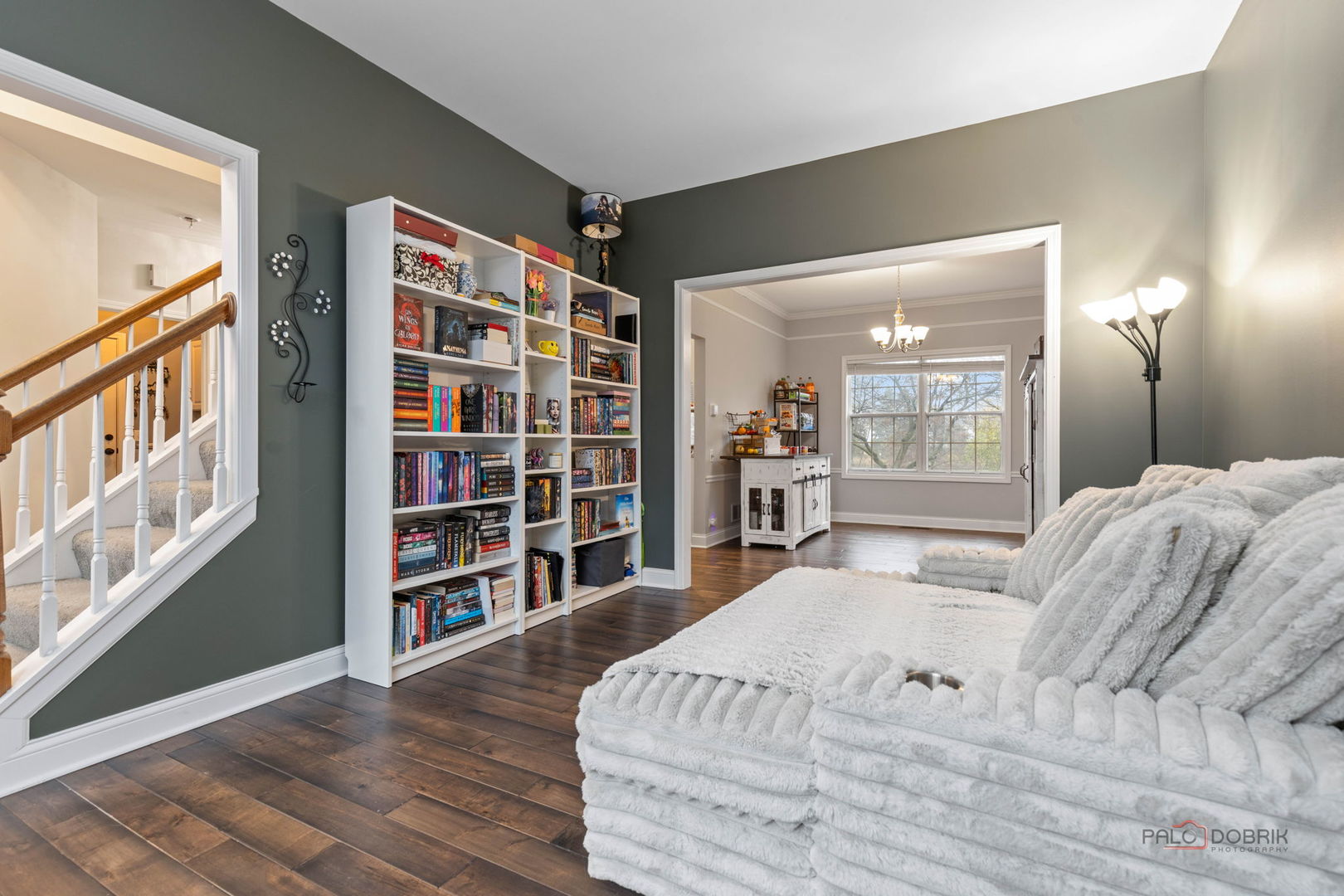 943 Chesapeake Boulevard, Grayslake, IL 60030