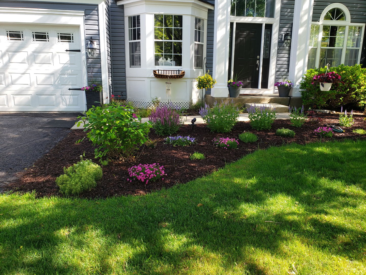 943 Chesapeake Boulevard, Grayslake, IL 60030