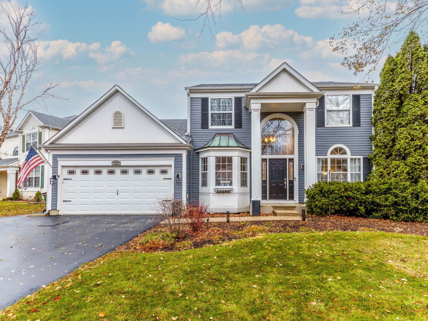 943 Chesapeake Boulevard, Grayslake, IL 60030