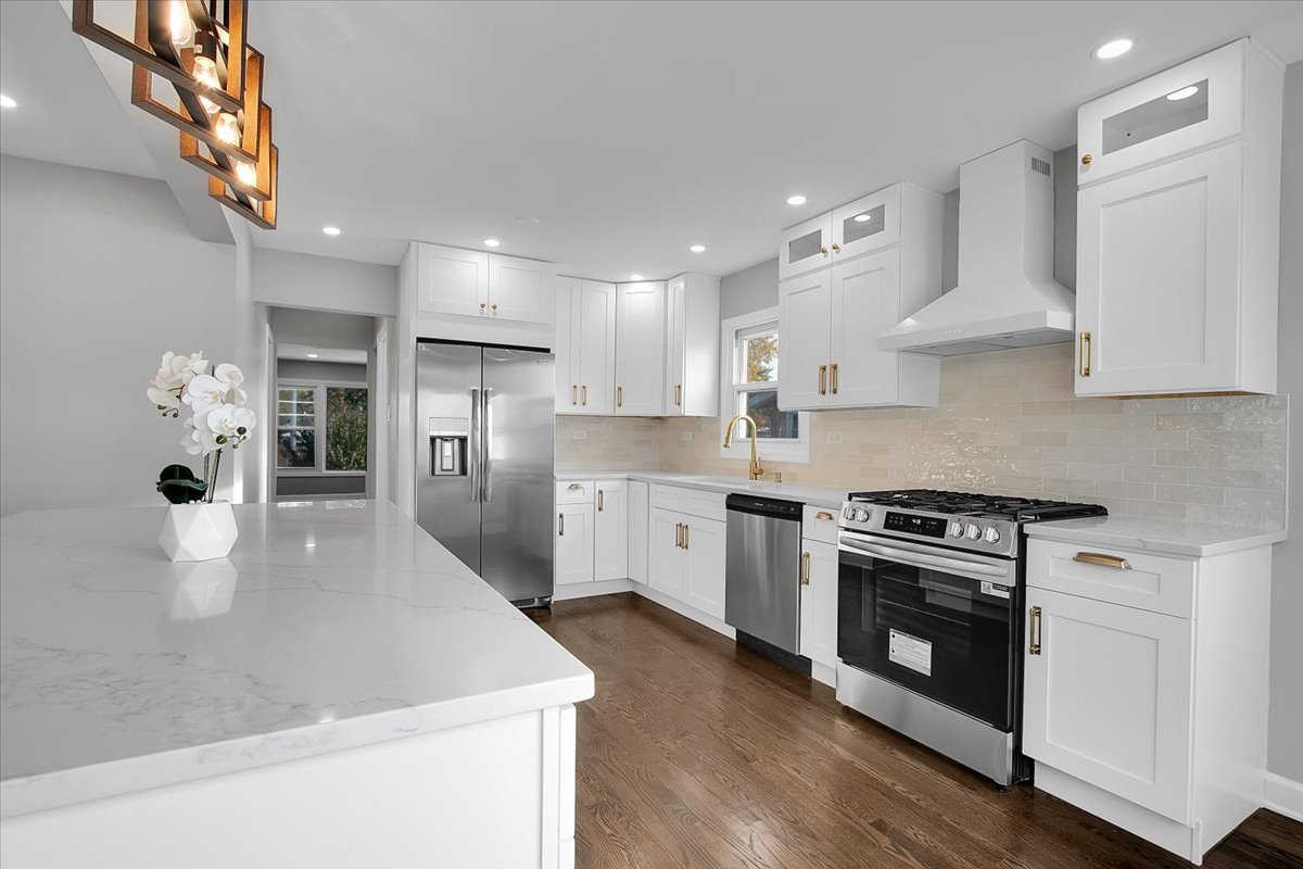 11524 S Kildare Avenue, Alsip, IL 60803