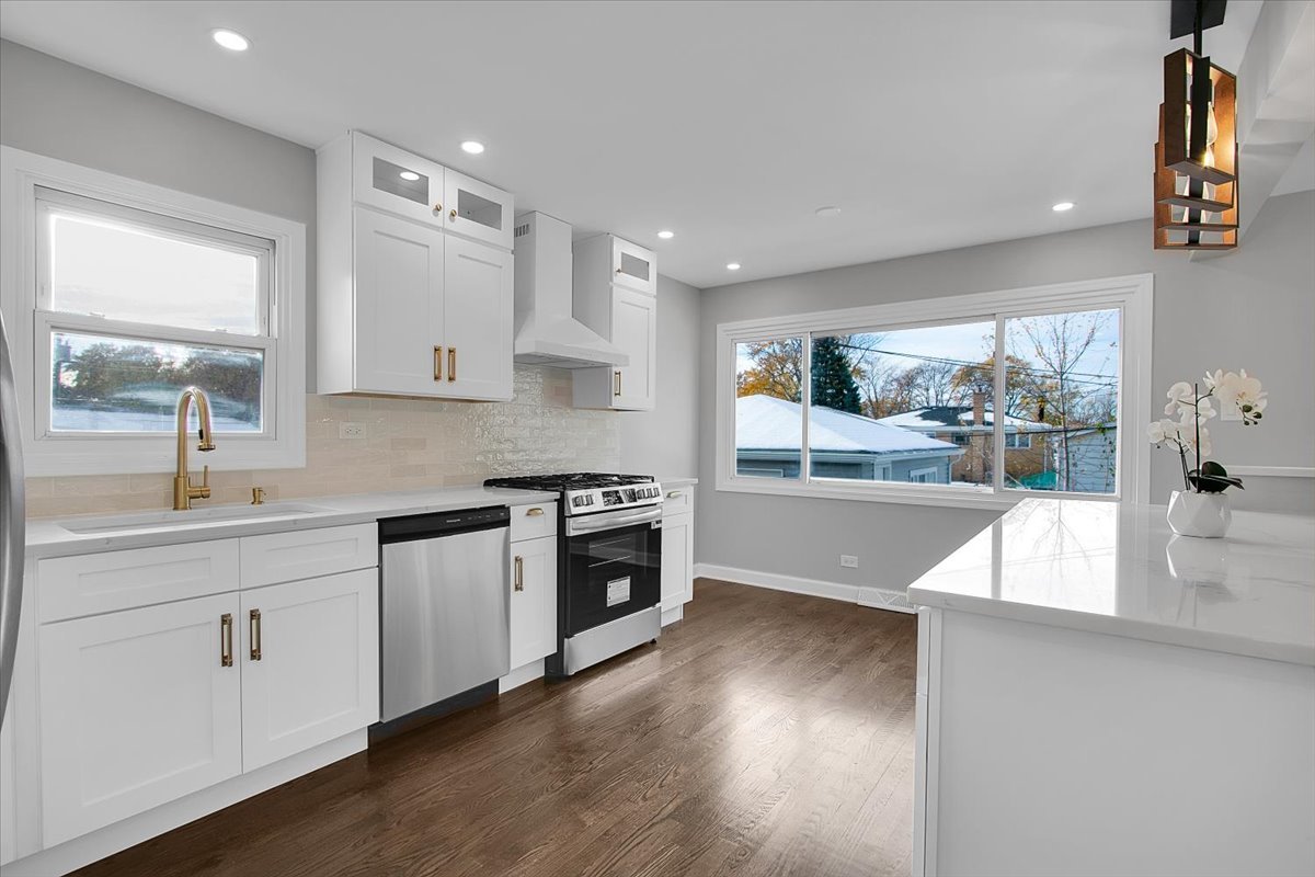 11524 S Kildare Avenue, Alsip, IL 60803