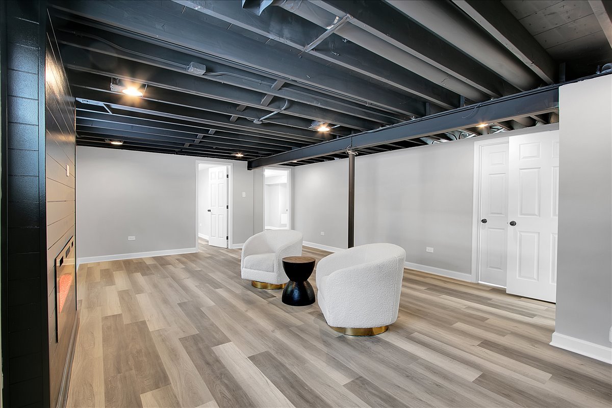 11524 S Kildare Avenue, Alsip, IL 60803