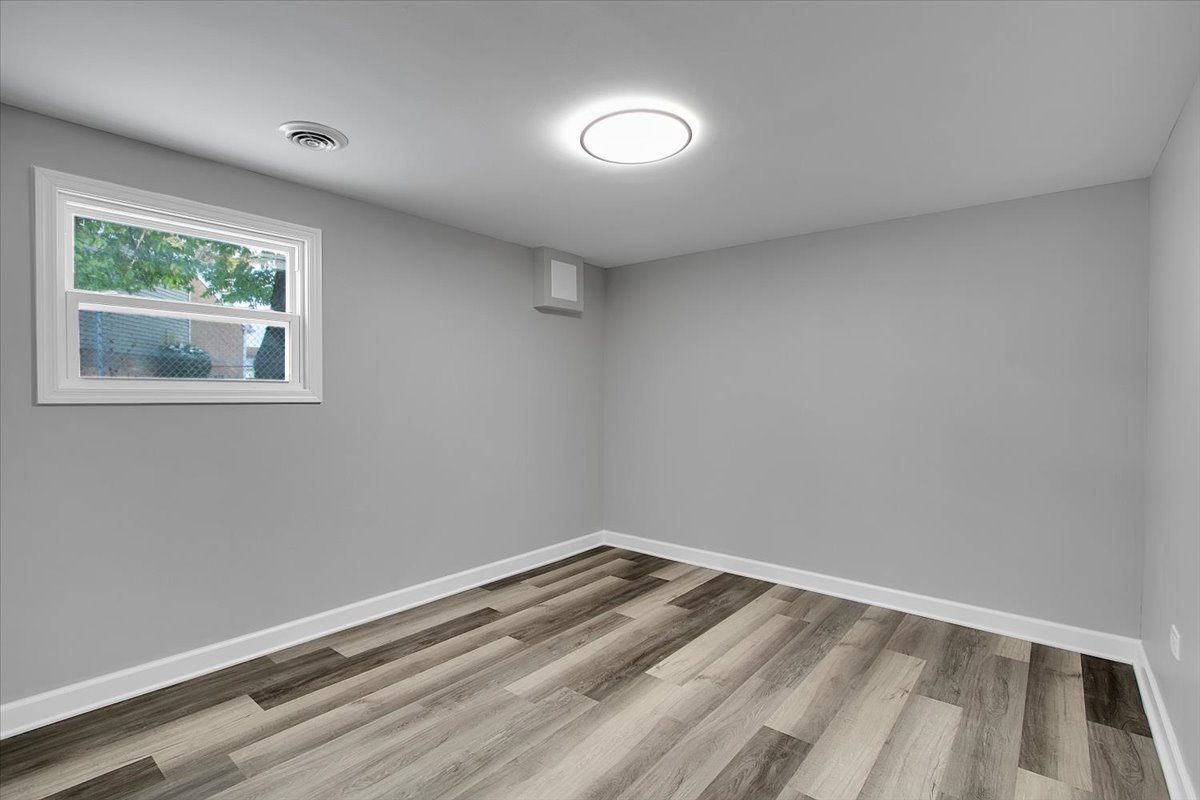 11524 S Kildare Avenue, Alsip, IL 60803