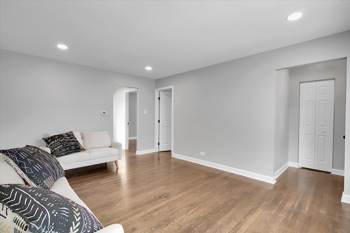 11524 S Kildare Avenue, Alsip, IL 60803