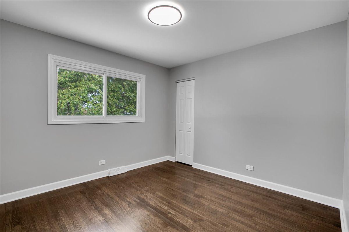 11524 S Kildare Avenue, Alsip, IL 60803