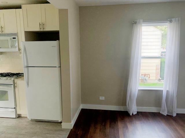 825 Albert Avenue, Sycamore, IL 60178