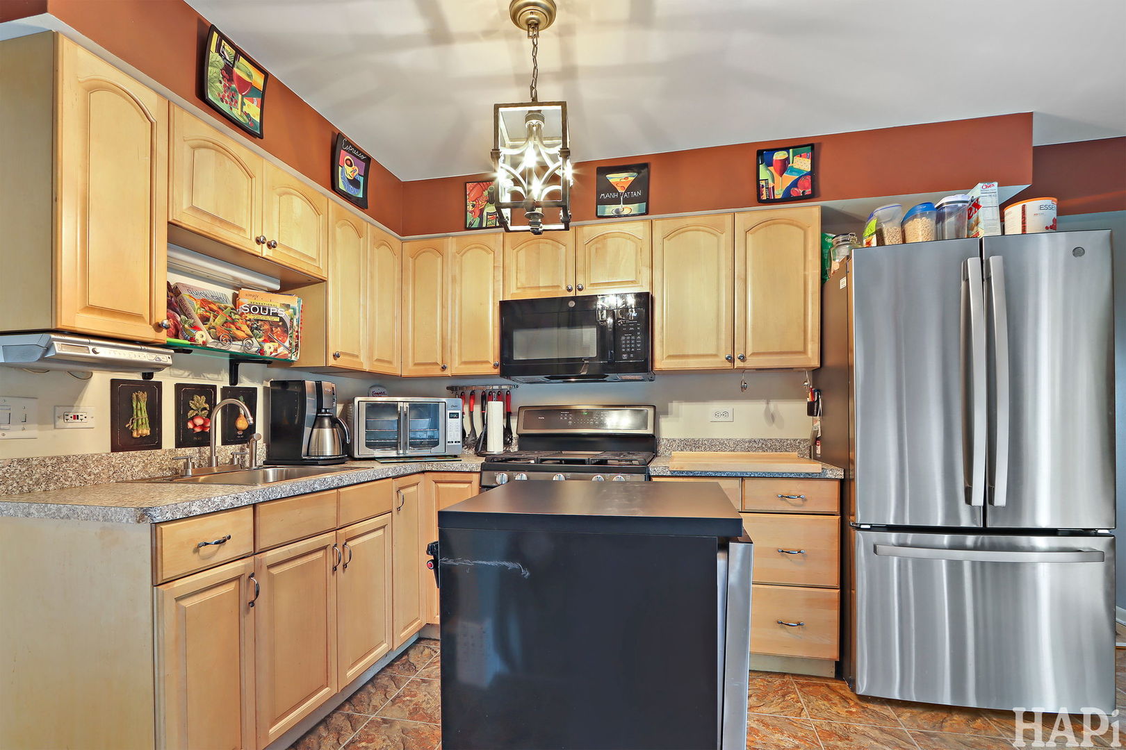 2176 N Westmoreland Drive, Palatine, IL 60074