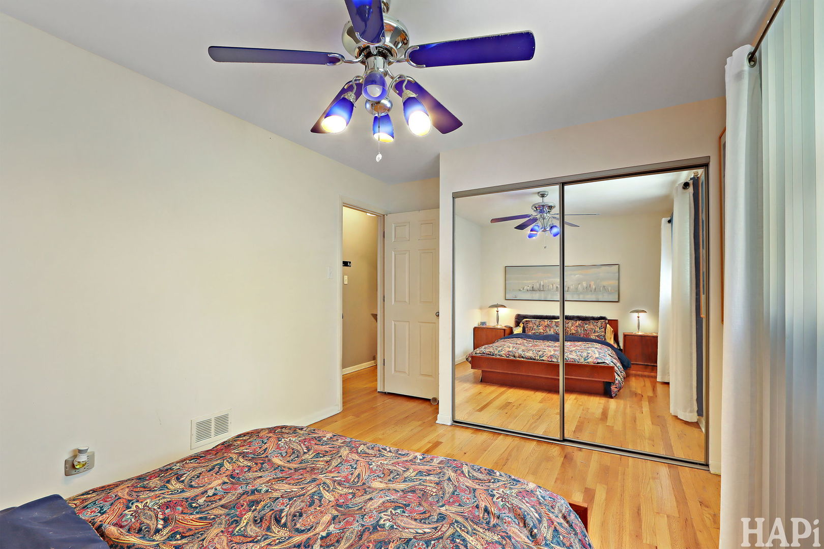 2176 N Westmoreland Drive, Palatine, IL 60074