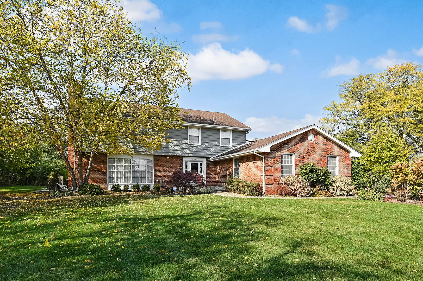 6750 County Line Lane, Burr Ridge, IL 60527