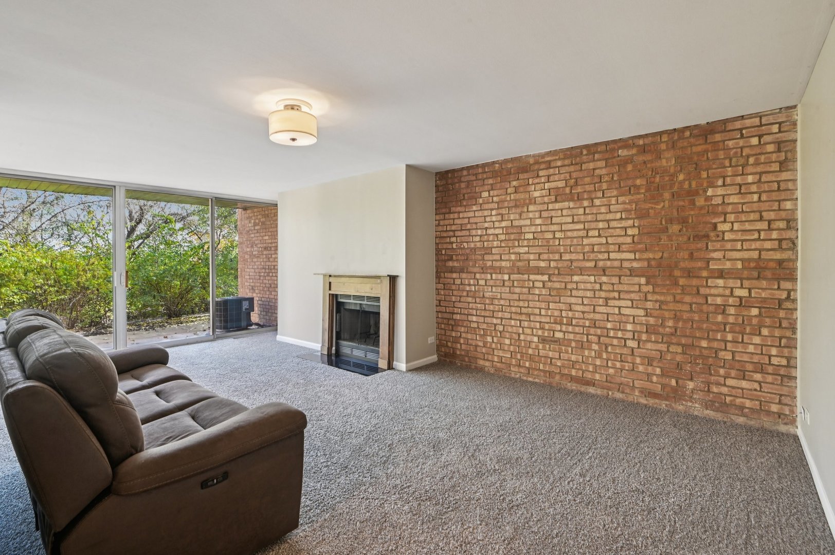 5900 Oakwood Drive #1K, Lisle, IL 60532