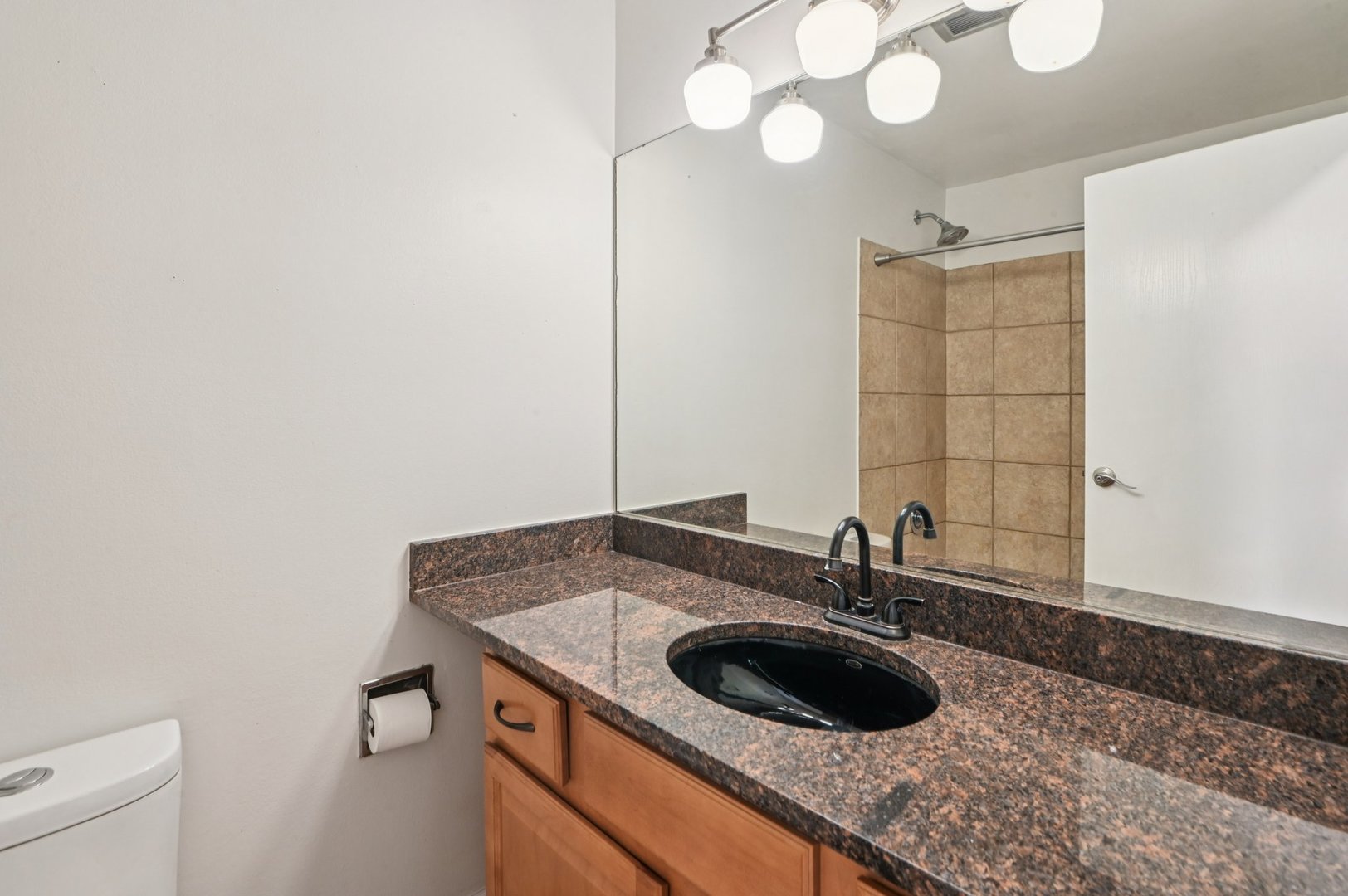 5900 Oakwood Drive #1K, Lisle, IL 60532