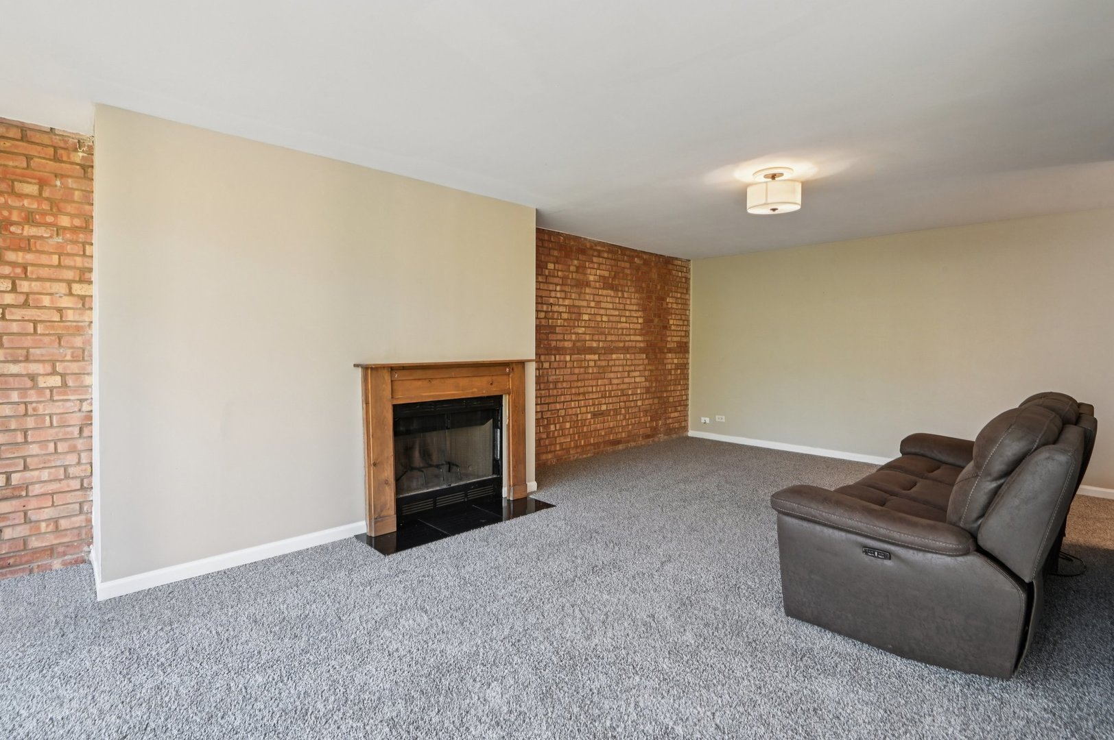 5900 Oakwood Drive #1K, Lisle, IL 60532