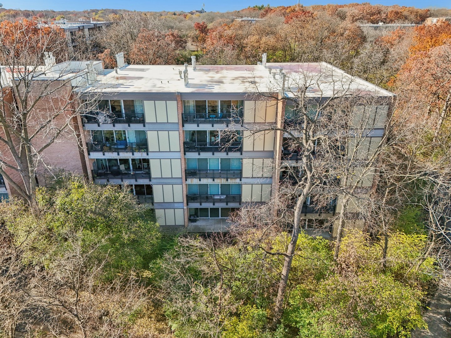 5900 Oakwood Drive #1K, Lisle, IL 60532