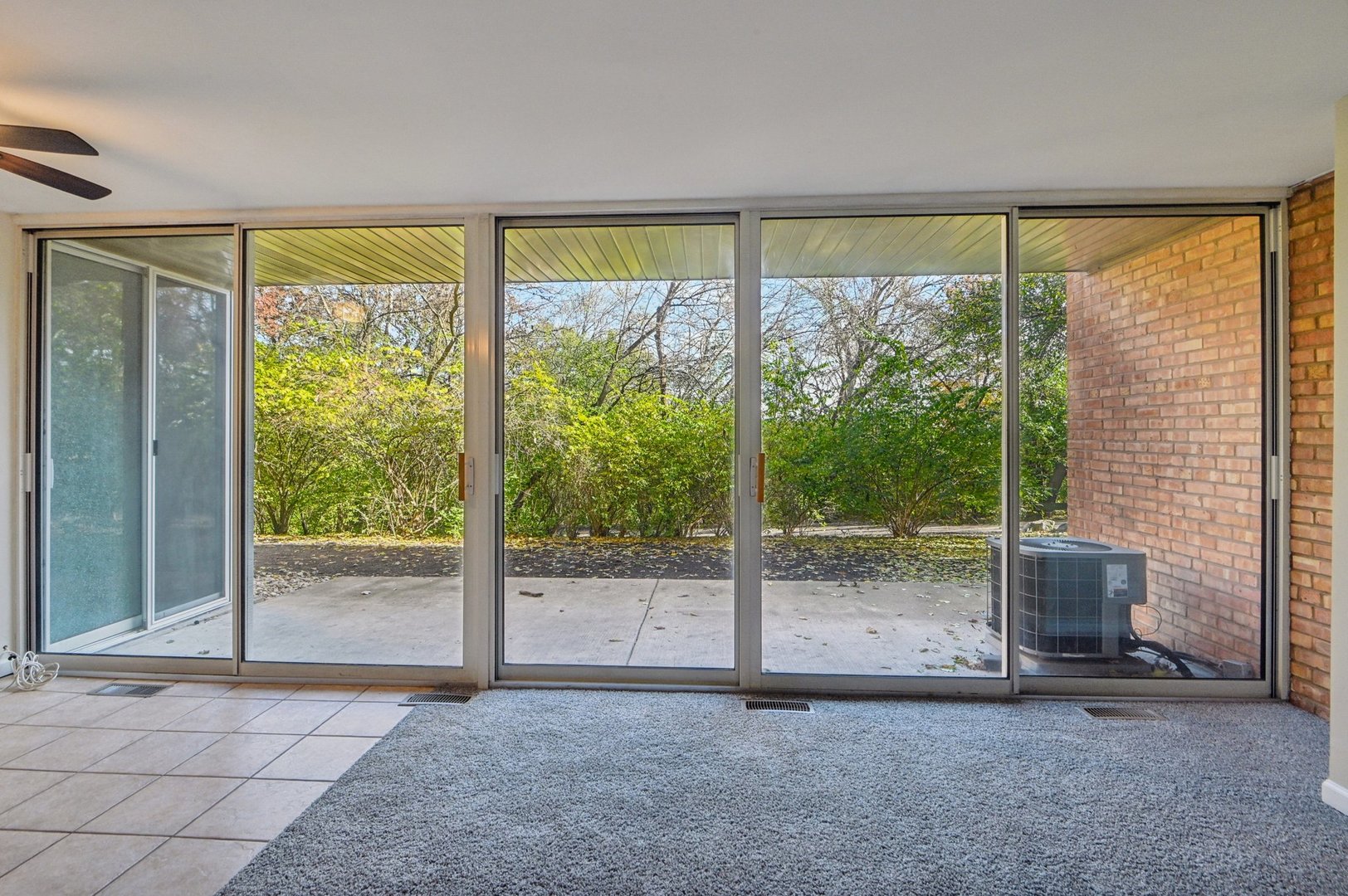 5900 Oakwood Drive #1K, Lisle, IL 60532