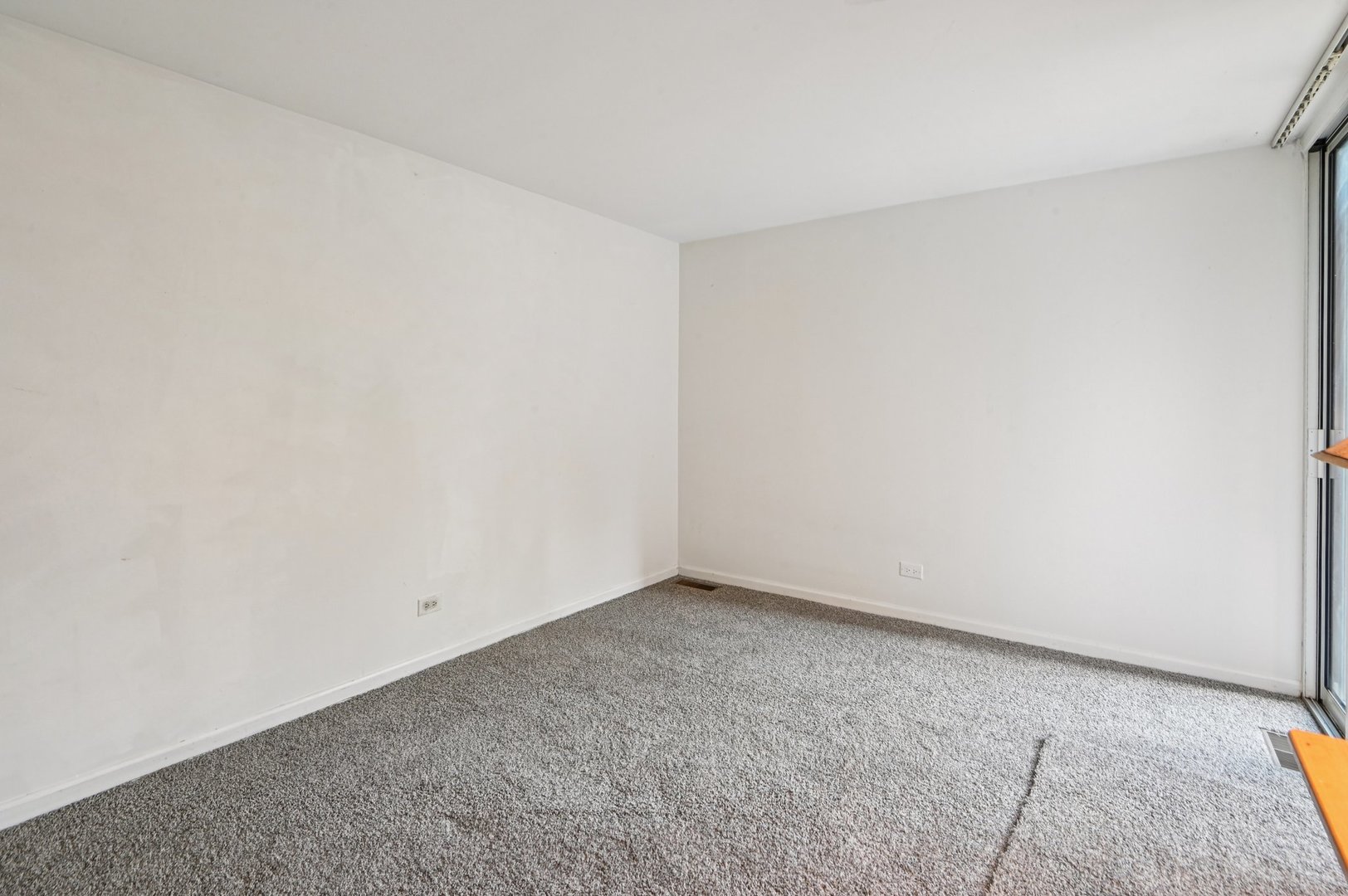 5900 Oakwood Drive #1K, Lisle, IL 60532