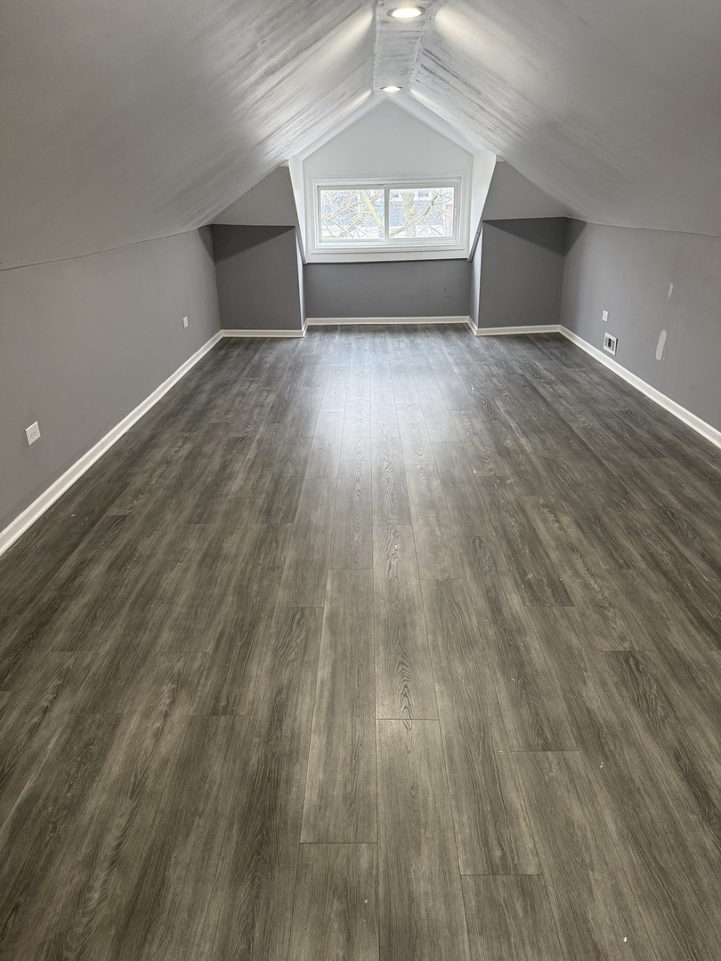 7806 S Rhodes Avenue, Chicago, IL 60619