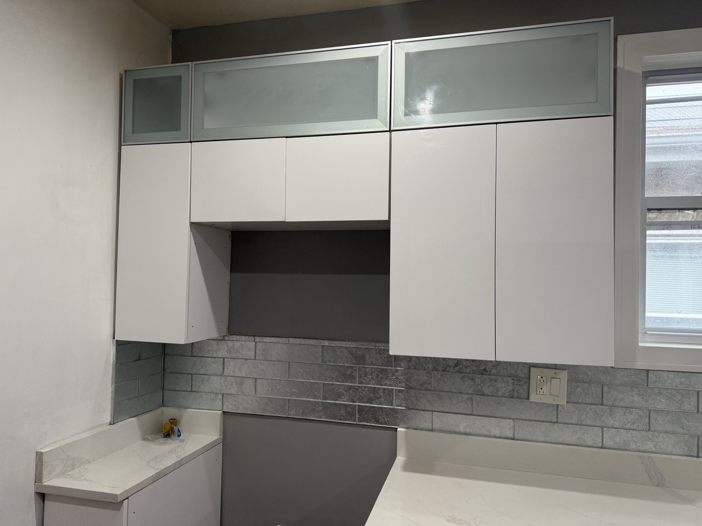 7806 S Rhodes Avenue, Chicago, IL 60619