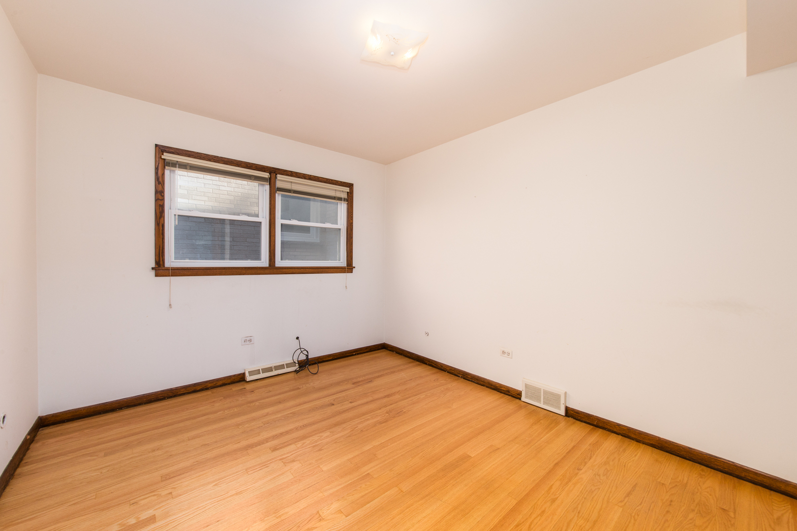 1316 N Northwest Highway, Park Ridge, IL 60068