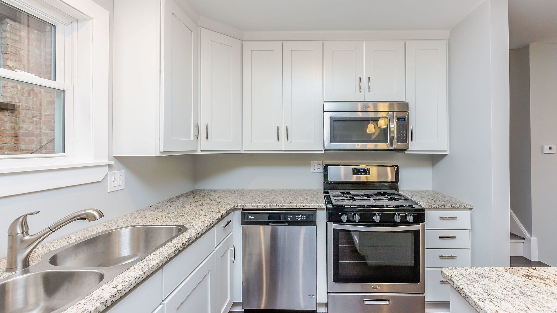 1159 W 112th Street, Chicago, IL 60643