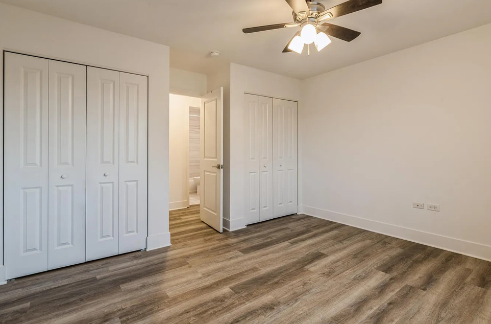 838 McIntosh Court #306, Prospect Heights, IL 60070