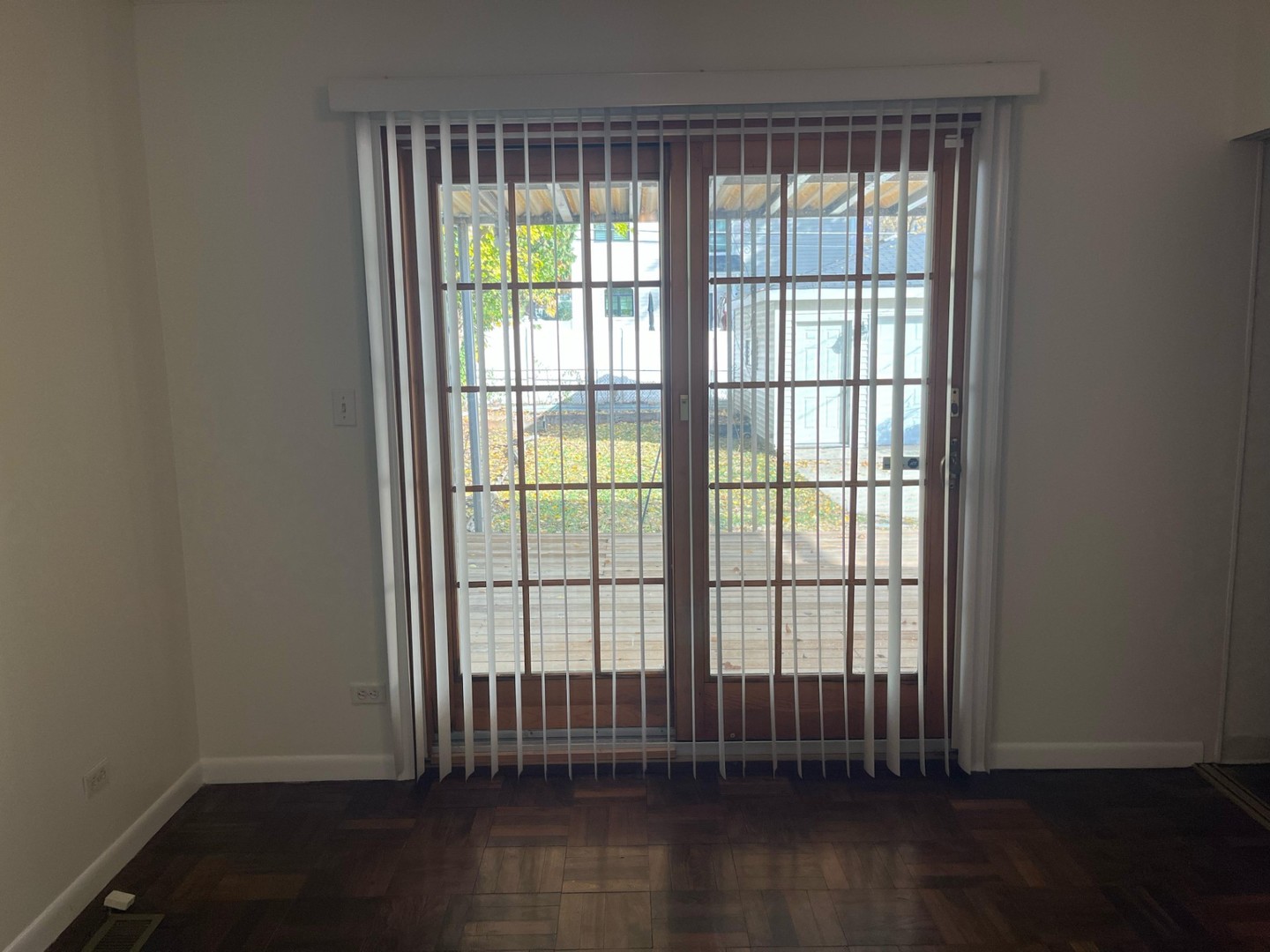 883 S York Street, Elmhurst, IL 60126