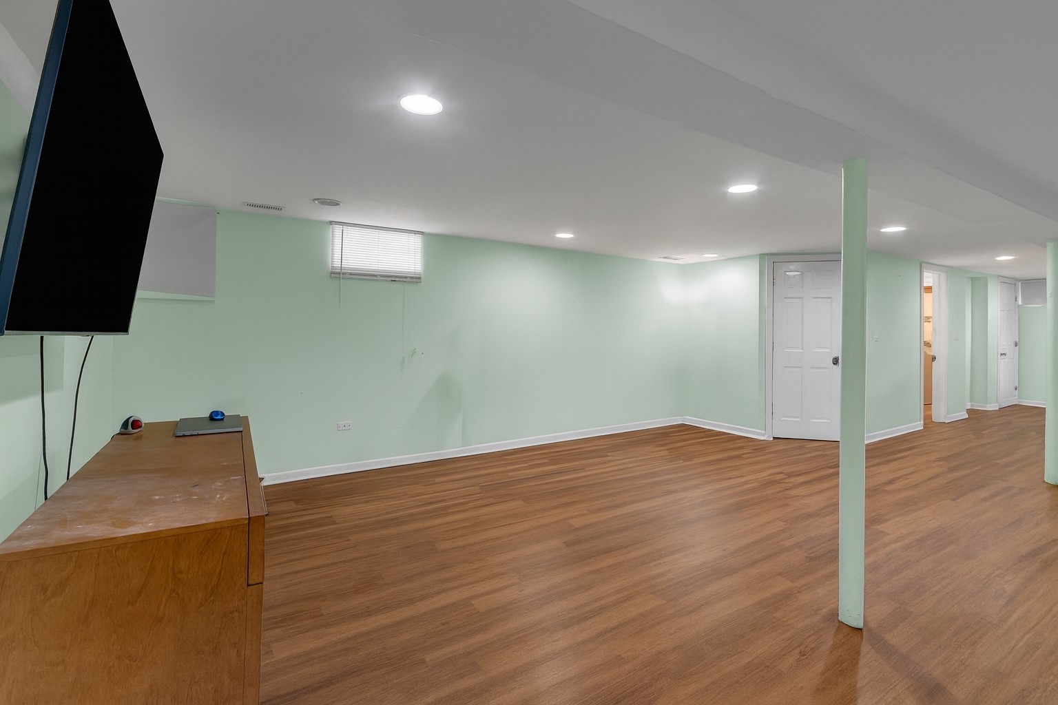 2913 Sarah Street, Franklin Park, IL 60131