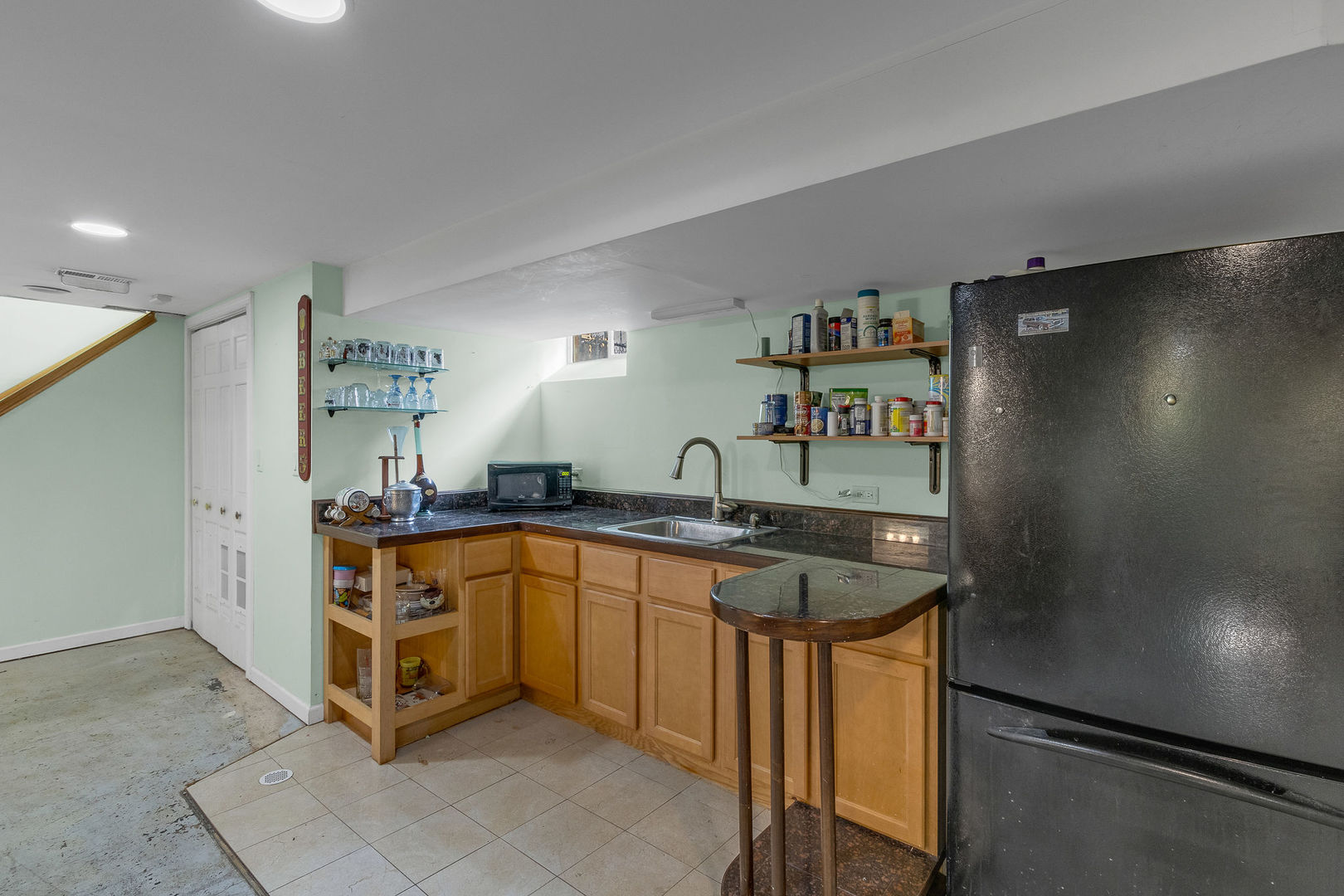 2913 Sarah Street, Franklin Park, IL 60131