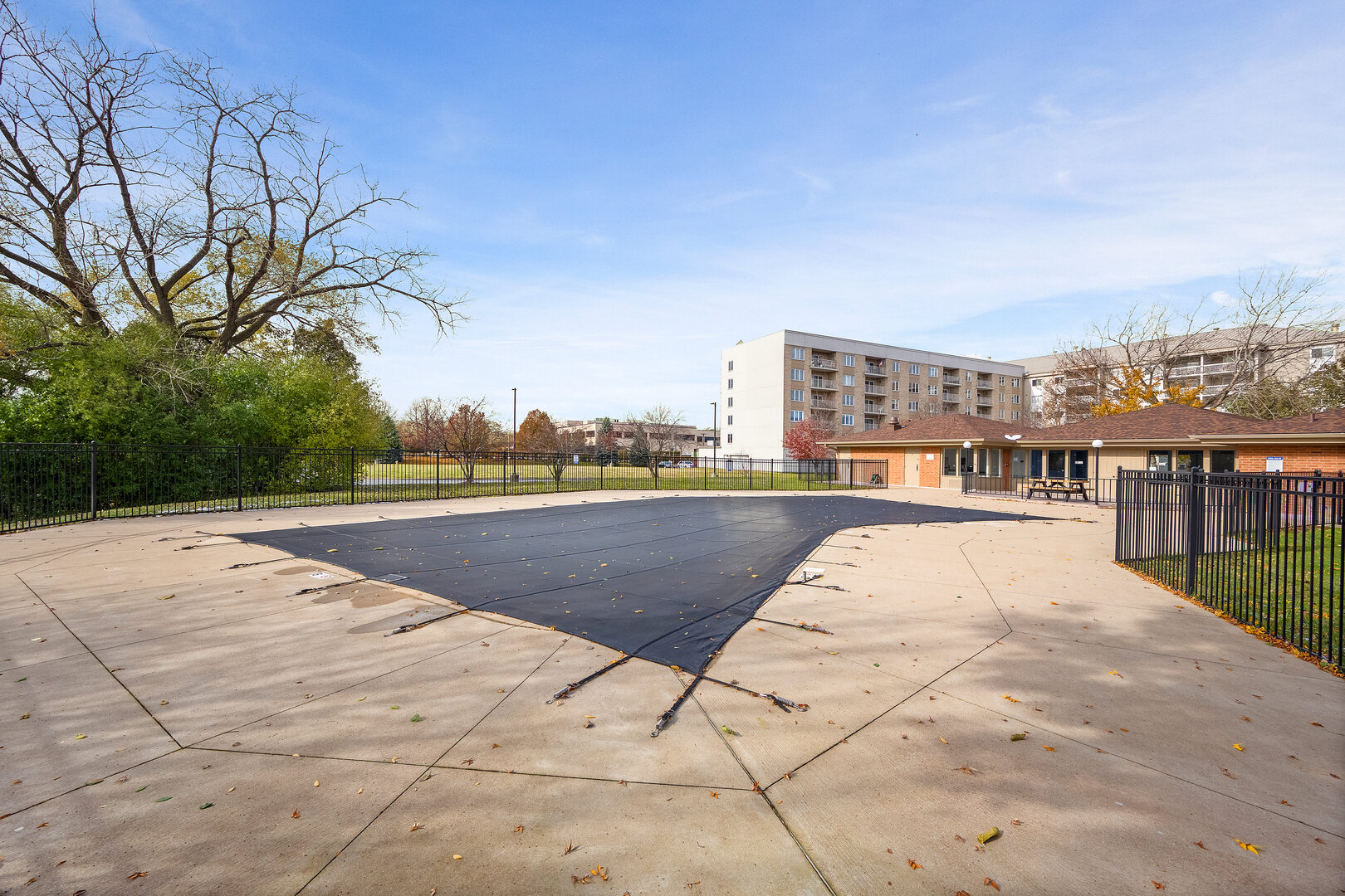 2000 Saint Regis Drive #6B, Lombard, IL 60148