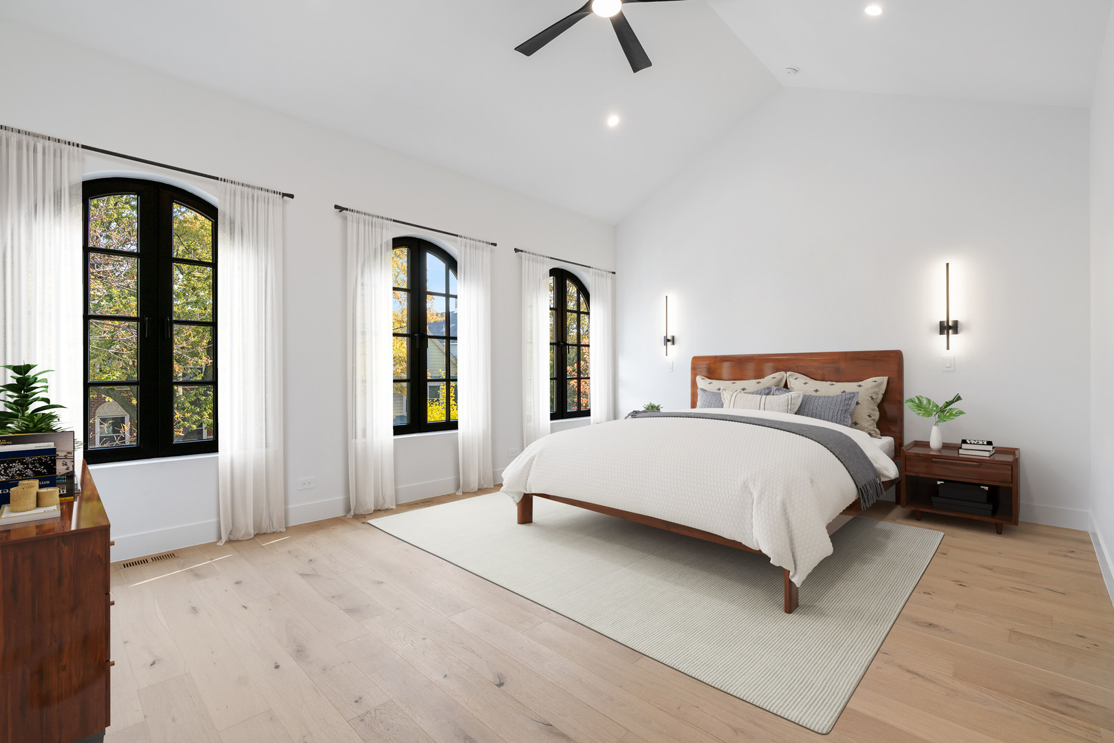 3446 N Oakley Avenue, Chicago, IL 60618