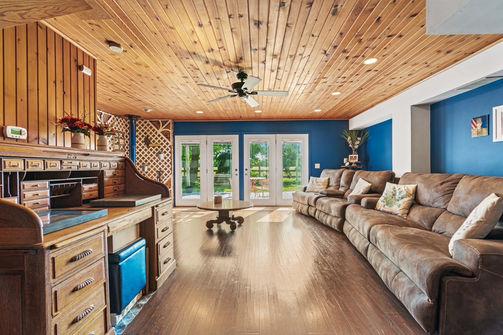 206 Washington Street, Oswego, IL 60543