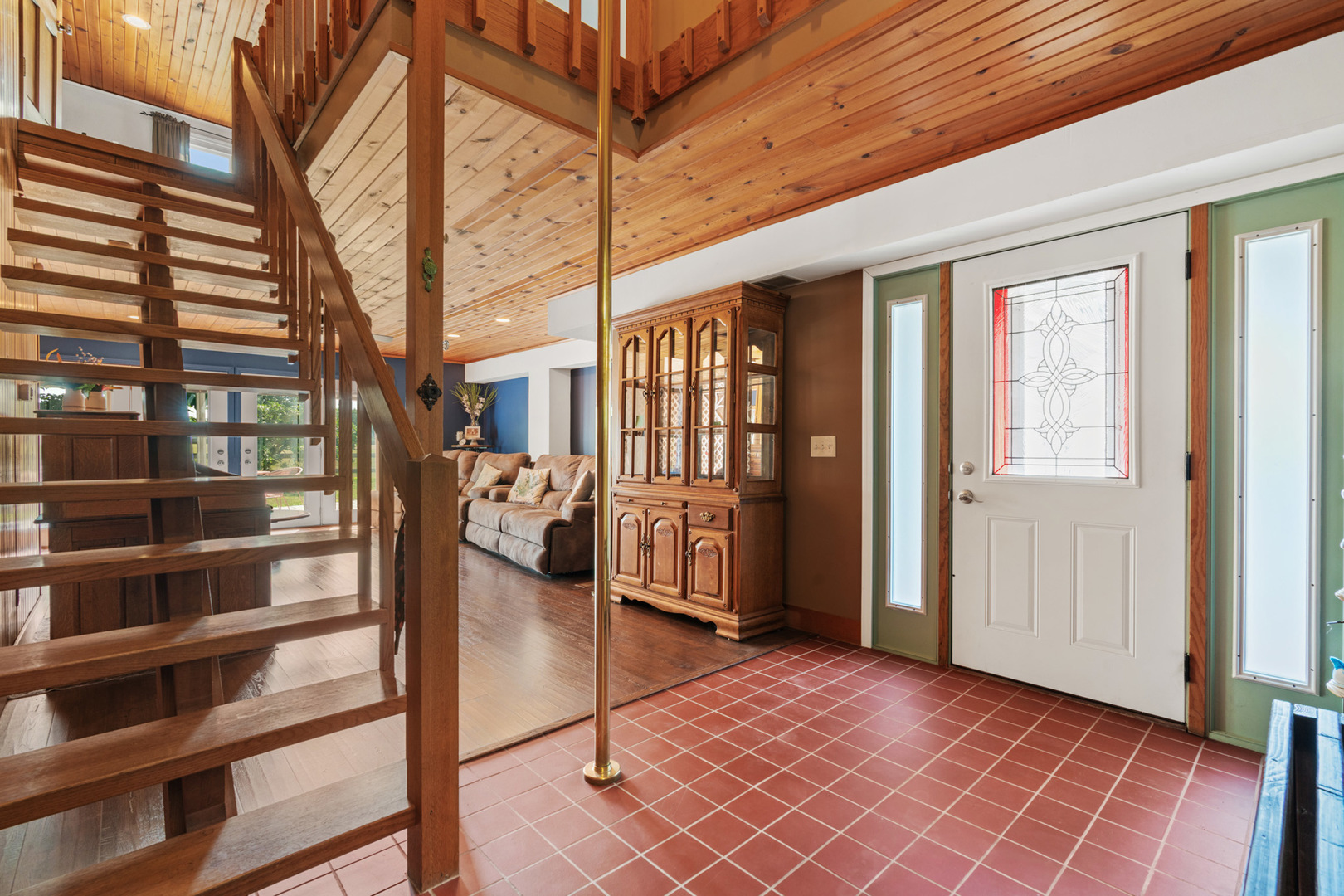 206 Washington Street, Oswego, IL 60543