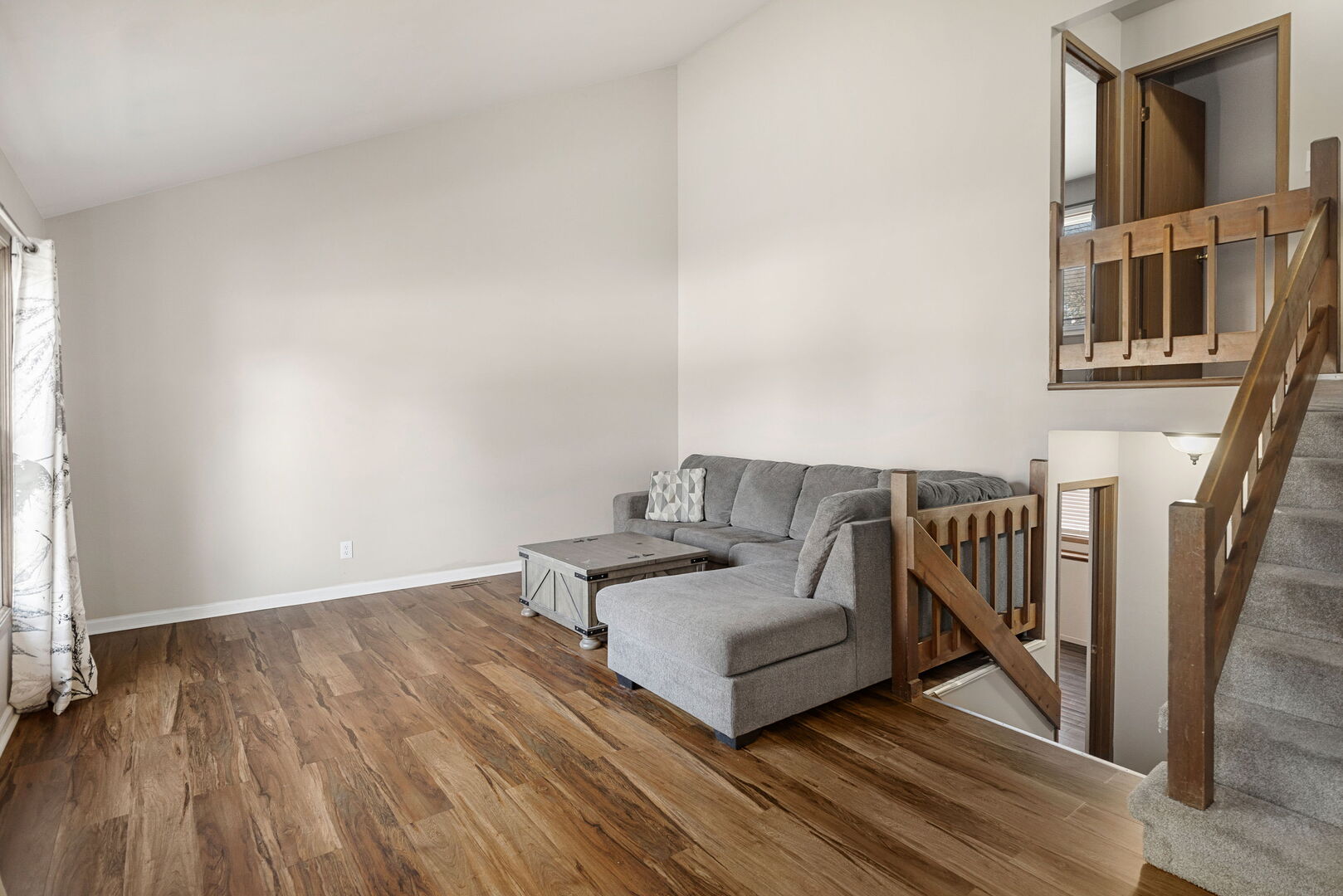 310 N Huntington Drive, McHenry, IL 60050