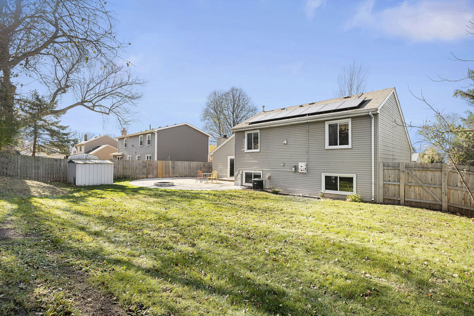 310 N Huntington Drive, McHenry, IL 60050