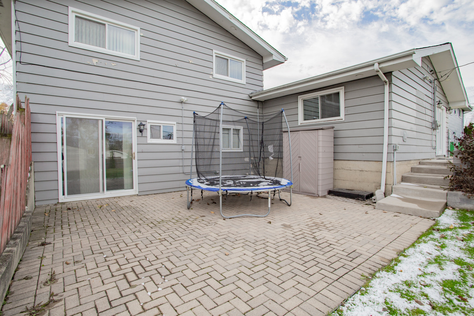 720 Durham Lane, Hoffman Estates, IL 60169