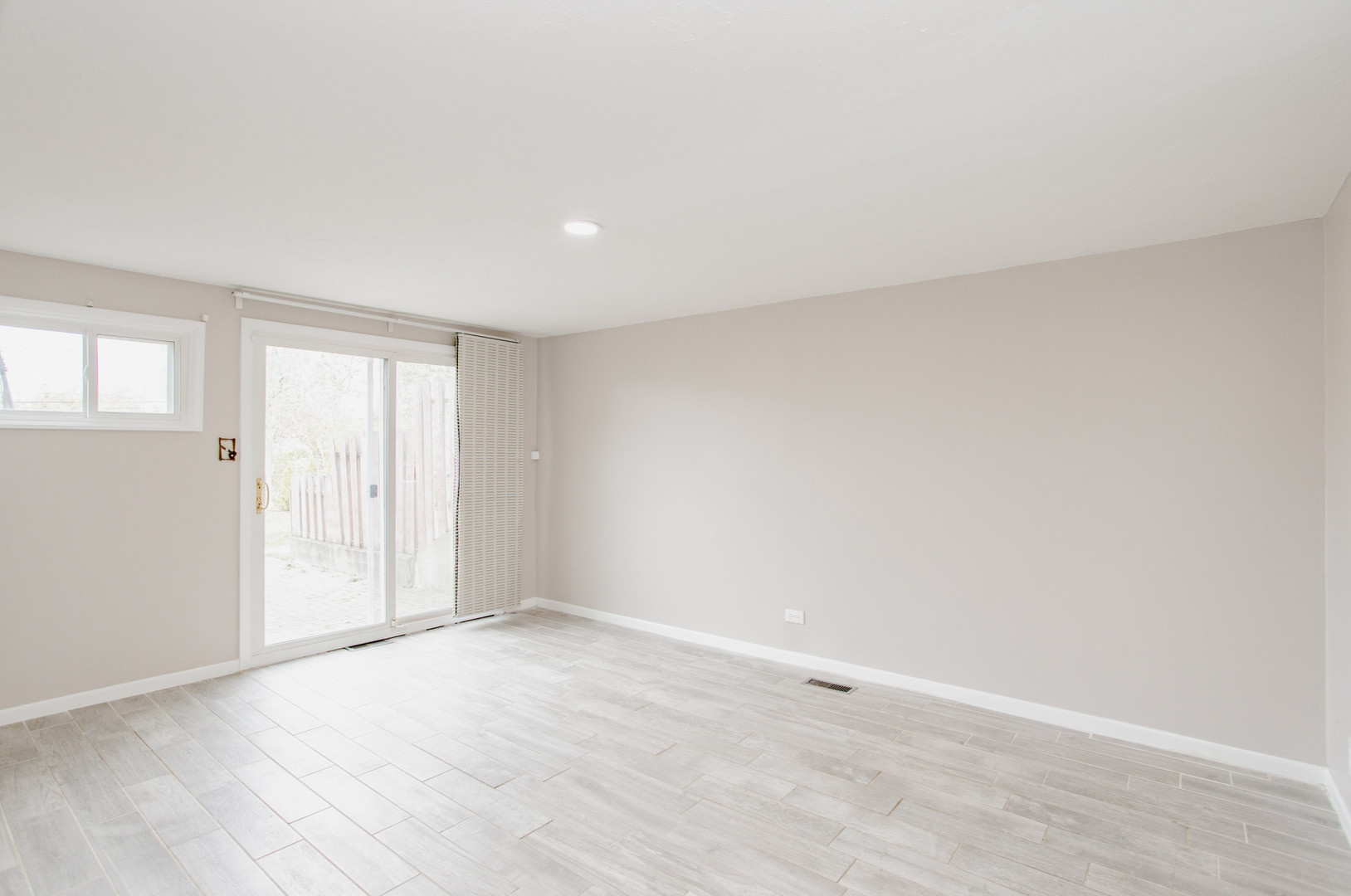 720 Durham Lane, Hoffman Estates, IL 60169