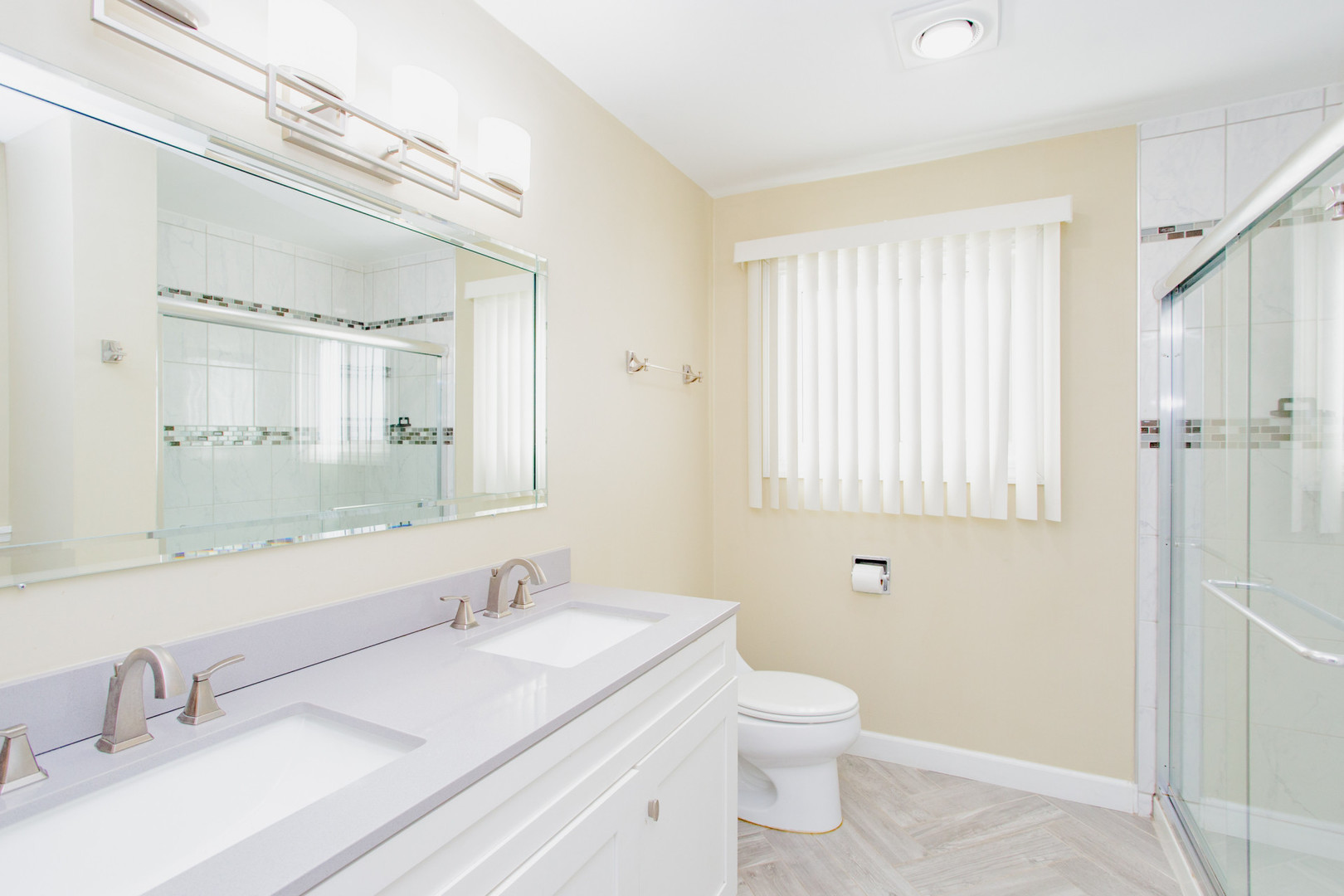 720 Durham Lane, Hoffman Estates, IL 60169